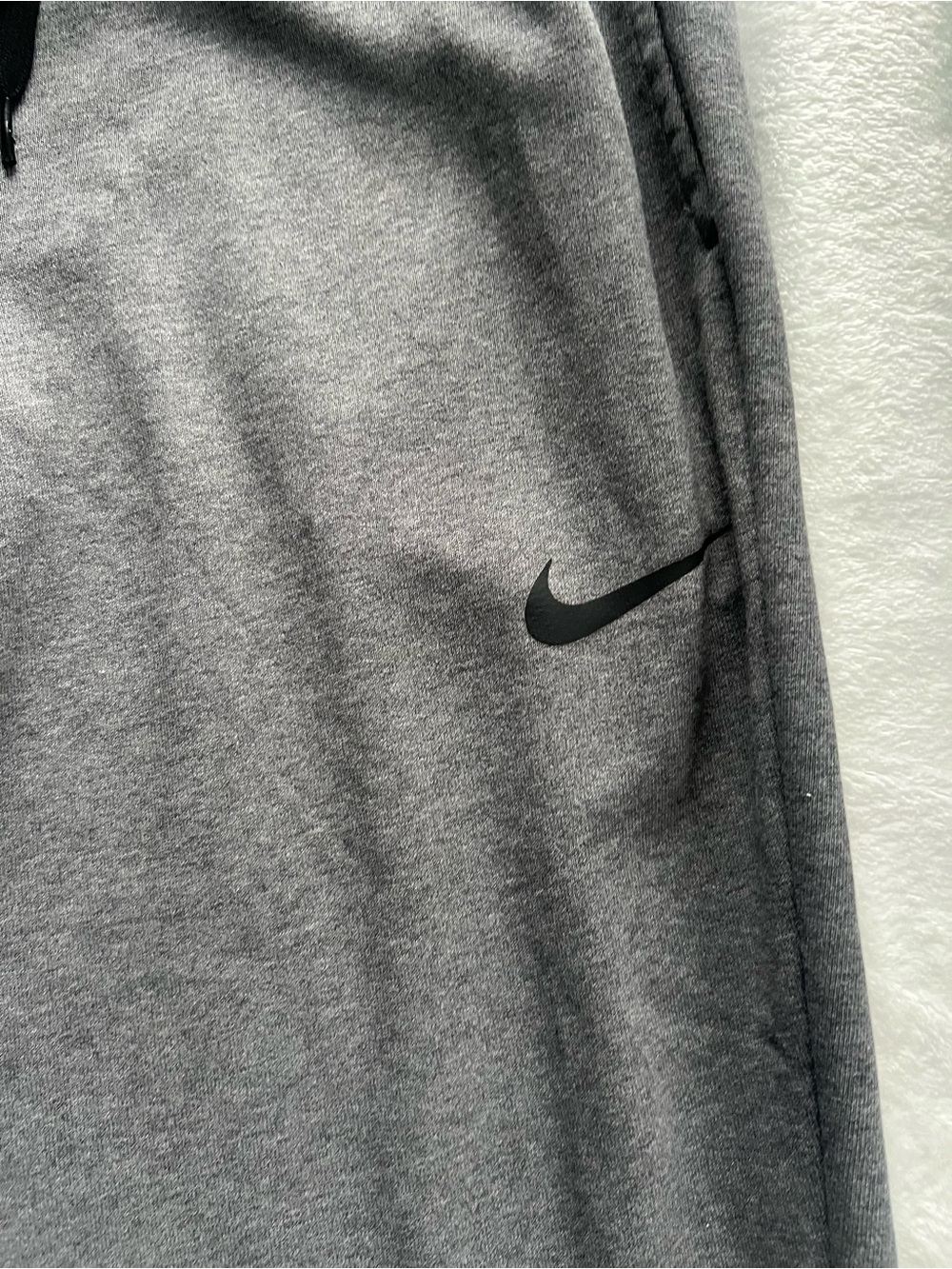 Nike Men’s Charcoal Gray Sweat Joggers with Swoosh - Picture 3 of 8